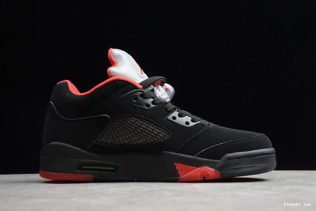 5  90 Low black 819171-001 Air Jordan mens Retro red Alternate 0718